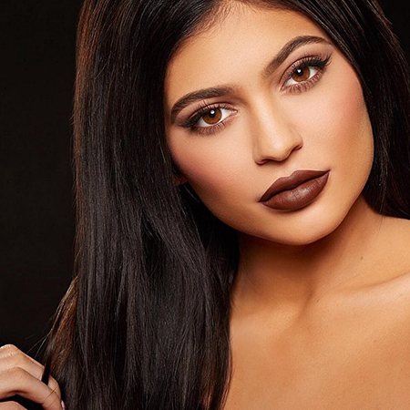 Beauty News, ลิปสติก Kylie Jenner, สีลิปสติกของ Kylie Jenner, ลิปสติกออกใหม่ล่าสุด, สีนู้ดสวยแซ่บ, เทรนด์ลิปสีน้ำตาล, เทรนด์ลิปสีนู้ด, ราคา, เท่าไร, Kylie Jenner ลิปสติก, แบรนด์ลิปสติกของ Kylie Jenner, สีลิปสวยๆแบบ Kylie Jenner, ทาปากแบบ Kylie Jenner