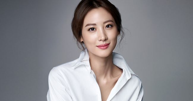 Beauty News, Bobbi Brown, พรีเซ็นเตอร์, คนใหม่, Claudia Kim, คลอเดีย คิม, แบรนด์, เครื่องสำอาง, บ็อบบี้ บราวน์, ผู้หญิง, เอเชีย, ตัวแทนแบรนด์, คนใหม่, สาวเกาหลี, คนเกาหลี, นางแบบ, ดารา, นักแสดง