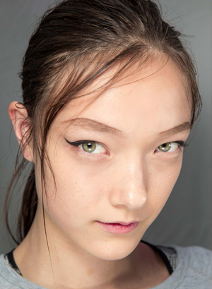 Make up, Runway, Milan fashion week, Ready-to-wear, SS 2015, แต่งหน้า, รันเวย์, เทรนด์, สปริง, ซัมเมอร์, 2015, Trend, นางแบบ, backstage, เครื่องสำอาง, ใหม่, ฮิต, Prada