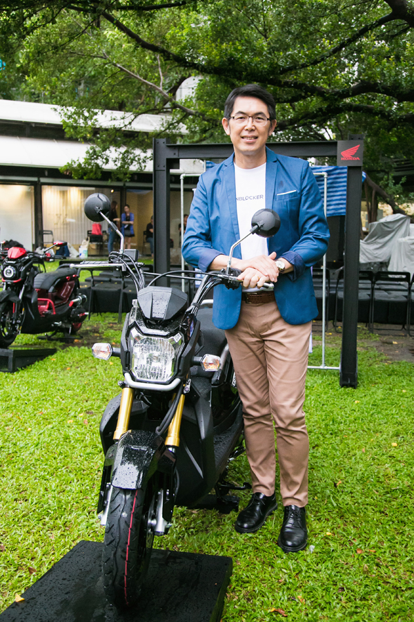 Social,  All New Zoomer-X, Honda, ฮอนด้า, รถจักรยานยนต์ฮอนด้า, Art Gallery, เปมิกา จีรนรภัทร, ภิญญาดา จันทร์แจ่มจรูญ,วศิน อัศวนฤนาท และ ณัฐชนน ภูวนนท์, คลองสาน The Jam Factory, The Jam Factory, เด็กอาร์ต, Mary is happy, ผ้าป่าน สิริมา บรรณาธิการสาว The Jam Factory Magazine, บาส เทพวรรณ CEO Zaap Organization, นักร้องวง Poly Cat, จีน กษิดิศ, ซัน Smile Club ช่างผมชื่อดัง, Alex Face Graphic Designer, วรรณสิงห์ ประเสิรฐกุล, unblock, Honda All New Zoomer-X