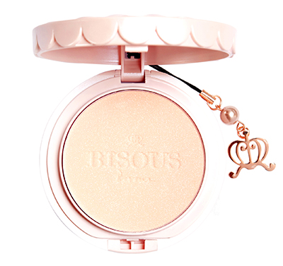 Beauty News, Bisous Bisous Rainbow Cluster Crystal Powder Pact, บีซู บีซู, แป้ง, วิ้งค์, หน้าใส, ชิมเมอร์, คุมมัน, ใหม่, ล่าสุด, ออกใหม่, แป้งตลับ,​ ราคา, เท่าไร, น่าสนใจ, หน้าขาว, กระจ่างใส, เกาหลี