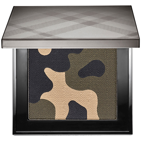 Beauty News, Burberry Beauty, เครื่องสำอาง, คอลเลคชั่นใหม่, ล่าสุด, ออกใหม่, ราคา,​ fall 2015, เบอร์เบอร์รี่, แต่งหน้า, สีเขียว, อายแชโดว์, น้ำยาทาเล็บ, ลิปกลอส, ลิปบาล์ม, พาเลท, แต่งตา, ทหาร, สีเขียวทหาร