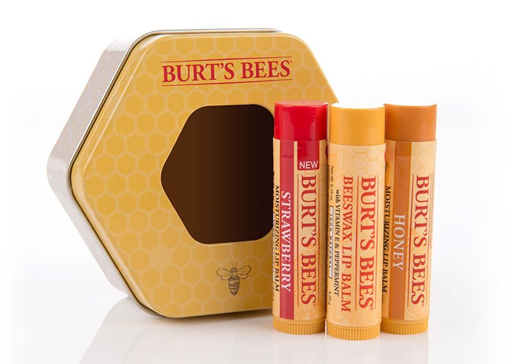 Beauty News, Burt’s Bees, เบิร์ตส์ บีส์, Give Nature’s Best To Everyone on Your List, เซ็ตของขวัญ, Burt’s Bees Holiday 2018, Burt’s Bees เซ็ตของขวัญ, Burt’s Bees ลิปบาล์ม, Burt’s Bees โคโค่นัท ออยล์, Burt’s Bees ลิปสติก