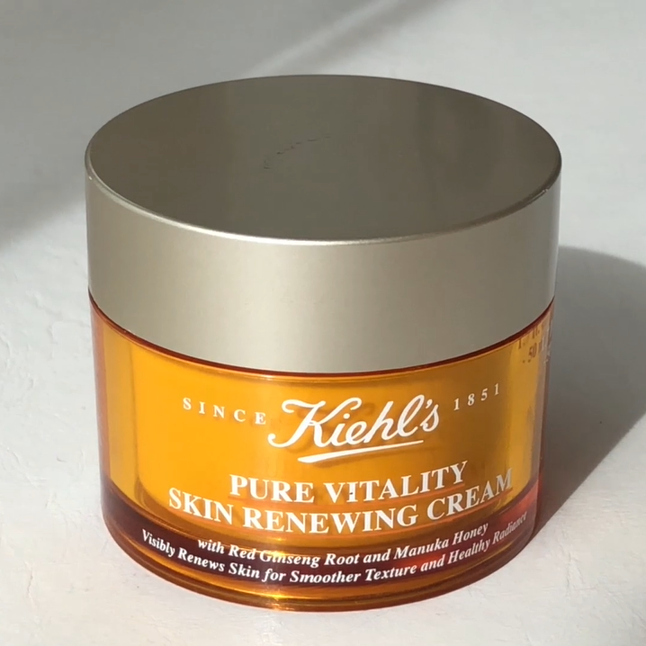 Beauty Review, Kiehl's Pure Vitality Skin Renewing Cream, คีลส์, รีวิวครีม คีลส์, รีวิว Kiehl's Pure Vitality Skin Renewing Cream, ครีมเนื้อบางเบา, เติมความชุ่มชื้น, ลดเลือนริ้วรอย, ครีมจากธรรมชาติ, ราคา, เท่าไร, Airless Jar, กลับมาอีกครั้ง, กระปุกใหม่, แพ็คเกจใหม่