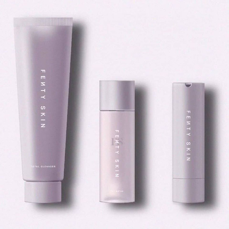 Beauty News, Fenty Skin, Fenty Beauty, Rihanna, สกินแคร์, ผลิตภัณฑ์บำรุงผิว, ริฮานน่า, Total Cleanser, Fat Water Toner, Day Cream with SPF, แบรนด์ใหม่, ไอเทมใหม่, คอลเลคชั่นใหม่, ออกใหม่