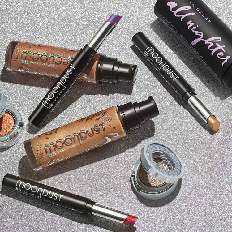 Beauty News, Urban Decay, Urban Decay Moondust Collection, Urban Decay คอลเลคชั่นใหม่, Urban Decay ออกใหม่, Urban Decay มาใหม่, Urban Decay ชิมเมอร์, Urban Decay อายแชโดว์, Urban Decay ลิปสติก, Urban Decay ไฮไลท์, Moondust Lip Eclipse Shimmer Lipstick, Moondust Glitter Liquid Face & Body Illuminizer, Moondust Eyeshadow