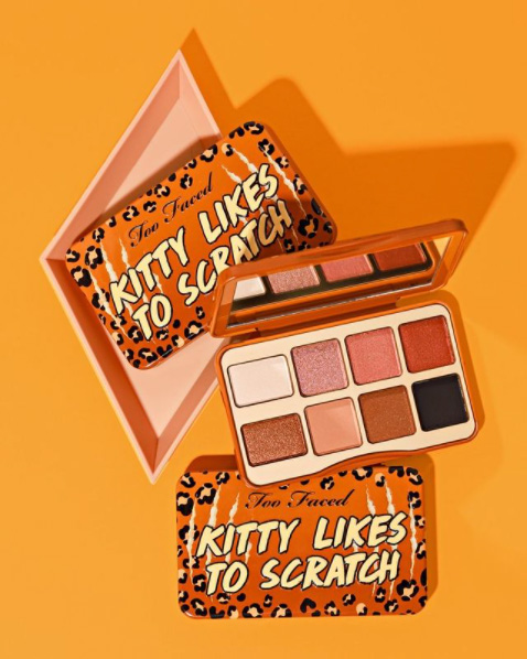 Beauty News, Too Faced, อายแชโดว์, พาเลท, แต่งตา, ออกใหม่, คอลเลคชั่นใหม่, อายแชโดว์พาเลทมินิ, Let's Play Eyeshadow Palette, That's My Jam Eyeshadow Palette, Light My Fire Eyeshadow Palette, Kitty Likes to Scratch Eyeshadow Palette, Be My Lover Doll Size Eyeshadow Palette (Limited Edition)