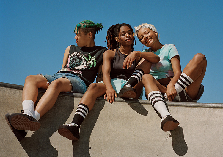 Fashion News, H&M, Summer 2021, Skate-and-Surf, Black Girls Skate, คอลเลคชั่นใหม่, ออกใหม่, ชุด, เสื้อผ้า, ชุดว่ายน้ำ, เสื้อผ้าผู้หญิง, สเก็ตบอร์ด, เซิร์ฟสเก็ต, เซิร์ฟ