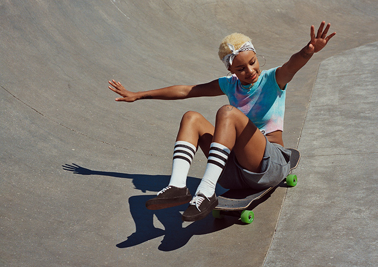 Fashion News, H&M, Summer 2021, Skate-and-Surf, Black Girls Skate, คอลเลคชั่นใหม่, ออกใหม่, ชุด, เสื้อผ้า, ชุดว่ายน้ำ, เสื้อผ้าผู้หญิง, สเก็ตบอร์ด, เซิร์ฟสเก็ต, เซิร์ฟ