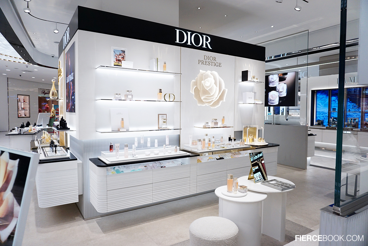 Beauty Items, Dior Beauty, เคาน์เตอร์, The Emporium, เครื่องสำอาง, สกินแคร์, น้ำหอม, ดิออร์, Dior Makeup, คอลเลคชั่นใหม่, ออกใหม่, เคาน์เตอร์ใหม่, ดิ เอ็มโพเรียม, Beauty Hall