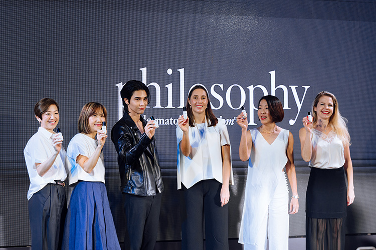 Beauty News, philosophy, dermatologic wisdom™, Bouncy is the new healthy, dose of wisdom™ bouncy skin reactivating facial serum, Jeff Satur, Friend of the brand, คนแรก, เจฟ ซาเตอร์