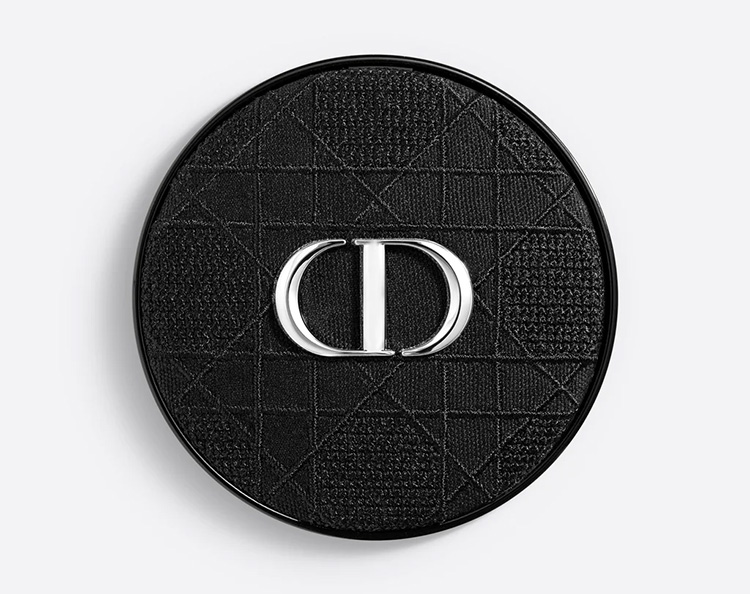 Beauty News, Dior, Forever Cushion, คุชชั่น, คอลเลคชั่นใหม่, ตลับสวย, Embroidered Cannage, Vinyl Cannage, โกลว, แมทท์, Glow cushion, Matte cushion, ราคา, เท่าไร, ดิออร์, Refill, Dior Forever Cushion Refill No-Transfer Matte, Dior Forever Skin Glow Cushion Refill