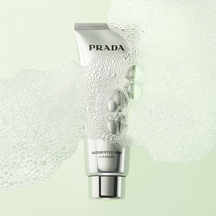 Beauty News, Prada Beauty, คอลเลคชั่น, เมคอัพ, สกินแคร์, แปรงแต่งหน้า, ลิปสติก, อายแชโดว์, รองพื้น, ฟองน้ำ, เซรั่ม, ครีม, คลีนเซอร์, ล้างเมคอัพ, ล้างหน้า, Prada Reveal, Prada Dimensions, Prada Monochrome Soft Matte, Prada Monochrome Hyper Matte, Prada Balm, Prada Augmented Skin The Cream, Prada Augmented Skin The Serum, Prada Augmented Skin The Cleanser, Prada Brush, Prada Blender, ราคา, เท่าไร