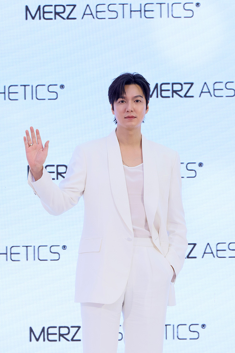 Beauty News, อีมินโฮ, Lee Minho, แบรนด์แอมบาสเดอร์, ULTHERAPY, MERZ AESTHETIC EXPO, HAUS OF CONFIDENCE, See My Skin, Lift My Way, อีเวนท์, กิจกรรมพิเศษ, ลานพาร์คพารากอน, สยามพารากอน