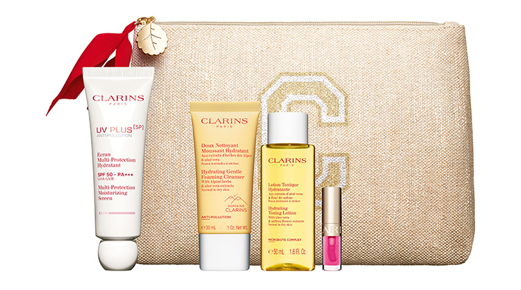 Beauty News, Clarins, Holiday 2023, Embrace the Parade of Surprises, ชุดของขวัญ, เซ็ตของขวัญ, เทศกาล, ปีใหม่, คริสต์มาส, ราคาสุดคุ้ม, เซ็ตผลิตภัณฑ์, DOUBLE SERUM, FACIAL LIFT, LIP OIL, Face Oil, Body Oil