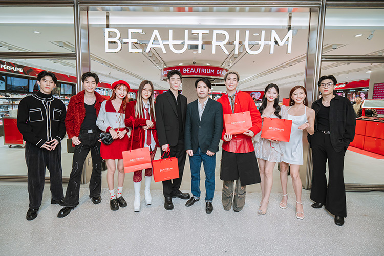 Beauty News, BEAUTRIUM, บิวเทรี่ยม, เซ็นทรัลเวิร์ลด์, centralwOrld, ที่ตั้ง, สาขาใหม่, ร้านใหม่, ช็อปใหม่, เปิดแล้ว, ชั้น 2, เครื่องสำอาง, สกินแคร์, K-Beauty, แบรนด์เกาหลี, แบรนด์ไทย, แบรนด์ต่างประเทศ, คอนเซ็ปต์ใหม่, ร้านสวย, อินเตอร์