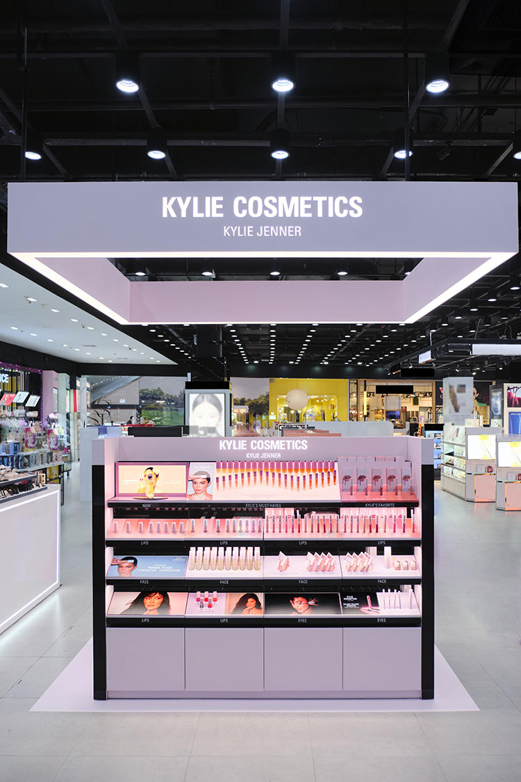 Beauty News, Kylie Cosmetics, Coty Thailand, ประเทศไทย, EVEANDBOY, สาขา, เมกาบางนา, เดอะมอลล์บางกะปิ, Zpell, ฟิวเจอร์พาร์ครังสิต, เข้าไทยแล้ว, ในไทย